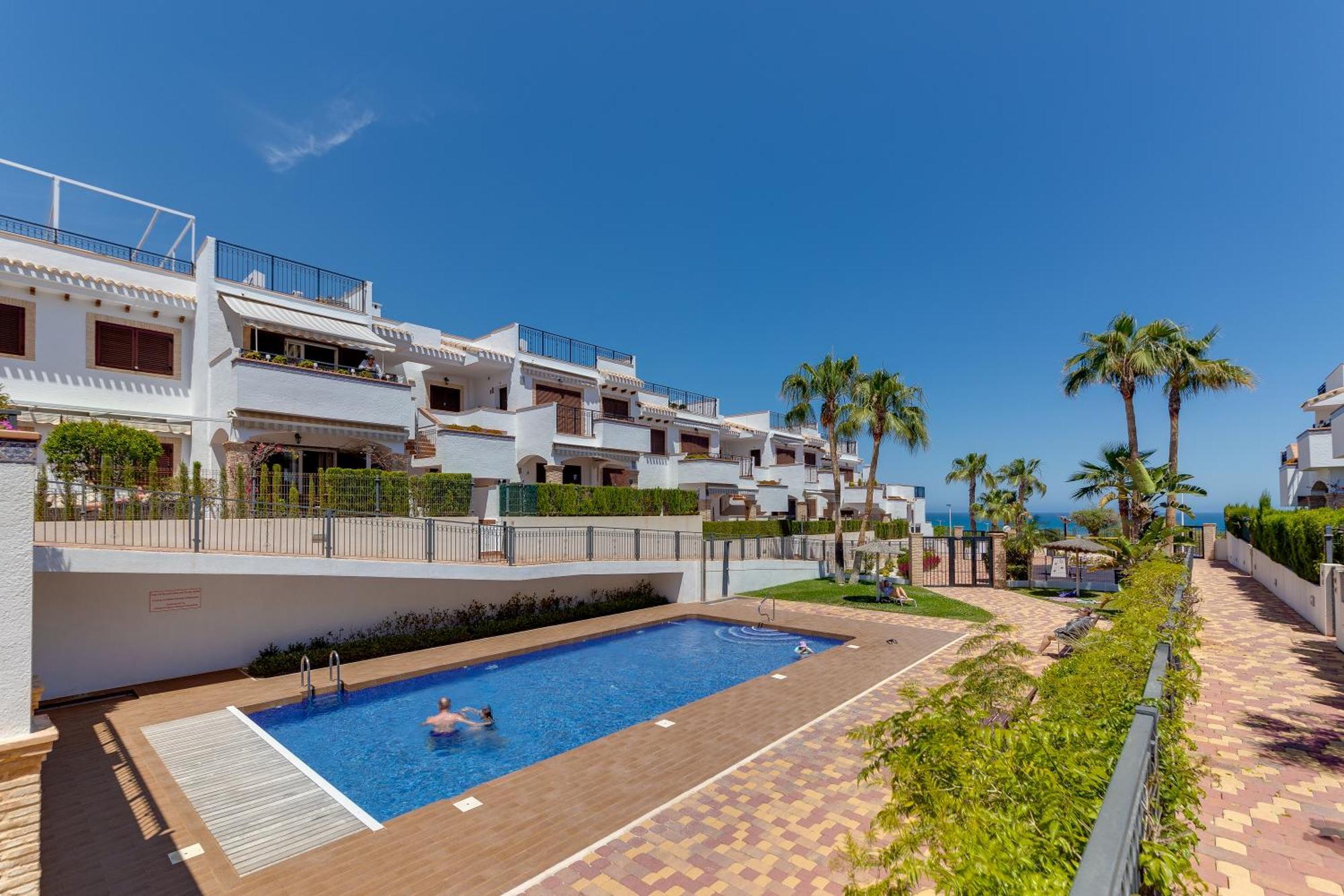 Azul Beach Torrevieja Esterno foto